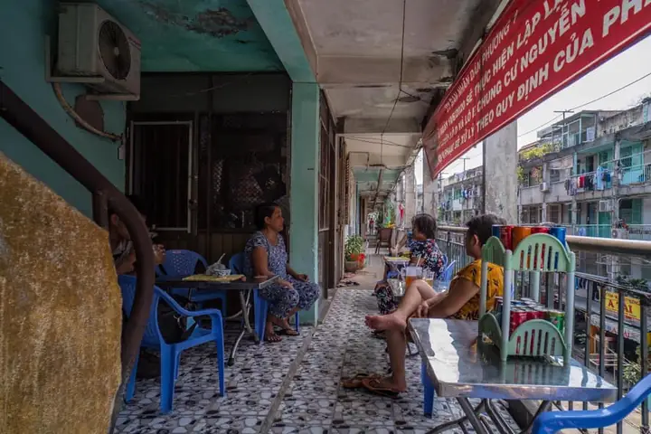 Top 10+ Quán Cafe Tone Đen Xám Huyền Bí Đáng Thử Nhất Sài Gòn
