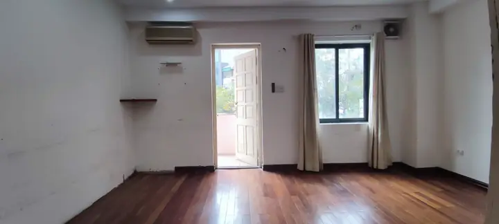 Đánh Giá Chi Tiết Thị Trường Bán Chung Cư Làng Quốc Tế Thăng Long: Phân Tích Ưu Nhược Điểm & Tiềm Năng 2026