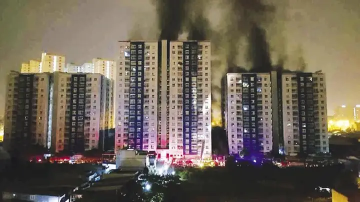An Toàn Cháy Chung Cư: Hướng Dẫn Toàn Tập Về Phòng Ngừa Và Xử Lý Khẩn Cấp An Toàn Cháy Chung Cư: Hướng Dẫn Toàn Tập Về Phòng Ngừa Và Xử Lý Khẩn Cấp