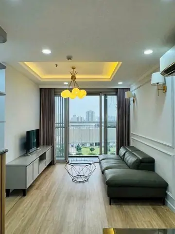 Đánh Giá Chi Tiết Khi Thuê Chung Cư Charmington La Pointe Quận 10