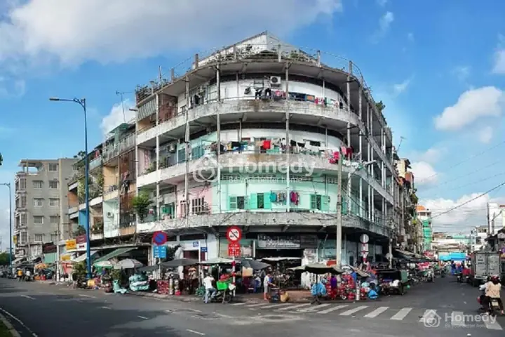 Đánh Giá Chi Tiết Chung Cư 155 Bùi Viện: Tình Trạng, Lý Do Di Dời Và Bài Học Cần Biết