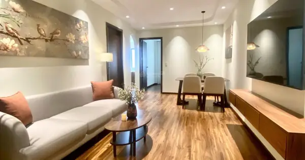 Đánh Giá Chung Cư Hòa Bình Quận 10: Tổng Quan & Trải Nghiệm Thực Tế