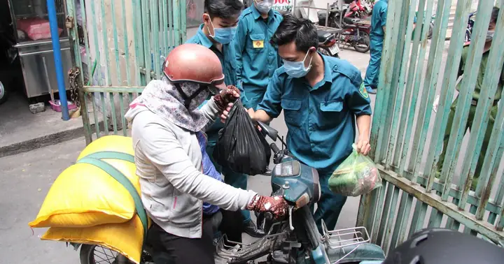 Đánh Giá Chung Cư Hòa Bình Quận 10: Tổng Quan & Trải Nghiệm Thực Tế