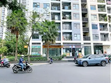 Đánh Giá Chung Cư Mini Nguyễn Khang: Phù Hợp Cho Thuê Dài Hạn?