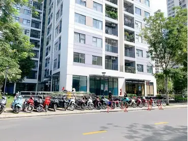 Đánh Giá Chung Cư Mini Nguyễn Khang: Phù Hợp Cho Thuê Dài Hạn?