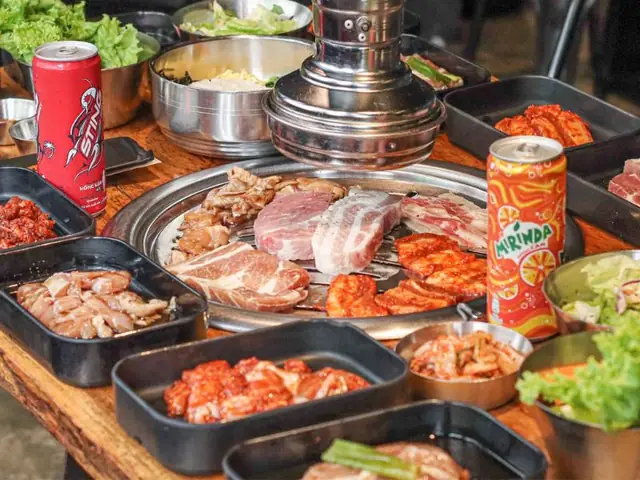 Đánh Giá Chi Tiết Chung Cư 35 Nguyễn Văn Tráng: Điểm Đến Văn Hóa Và Giải Trí Độc Đáo Giữa Lòng Quận 1