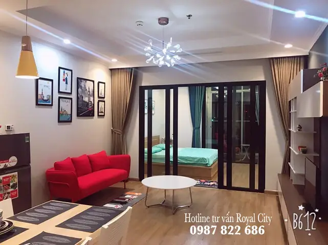 Đánh Giá Chi Tiết Căn Hộ Royal City R6: Lựa Chọn Phù Hợp Cho Độc Thân & Vợ Chồng Trẻ Tại Nguyễn Trãi?