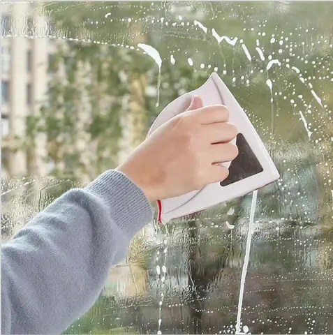 Đánh Giá Chi Tiết Dụng Cụ Lau Kính 2 Mặt Cho Chung Cư: Tối Ưu Hóa Công Việc Vệ Sinh
