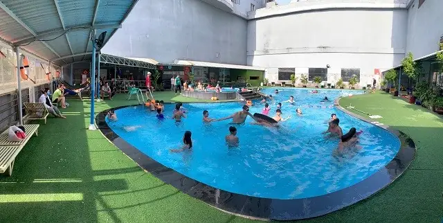 Hồ Bơi Chung Cư Phú Thạnh: Đánh Giá Chi Tiết Và Lý Do Nên Thử