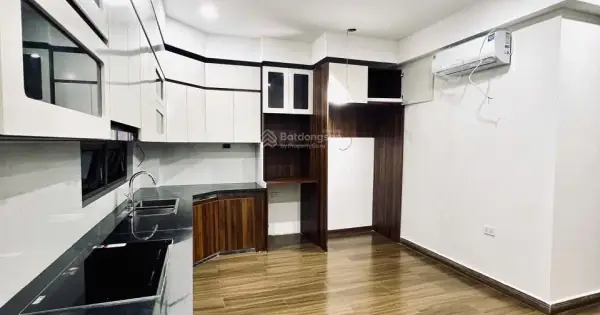 Đánh Giá Thị Trường Cho Thuê Chung Cư Nguyễn Khánh Toàn: Phân Tích Chi Tiết & Lựa Chọn Tối Ưu