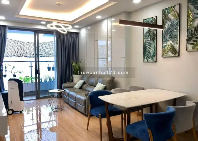 Thuê Chung Cư Quận 10: Bảng Giá Chi Tiết, Top Dự Án & Lưu Ý Quan Trọng