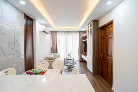 Đánh Giá Chi Tiết Chung Cư Sky Center: Ưu Điểm, Nhược Điểm Và Bảng Giá Thuê Thực Tế