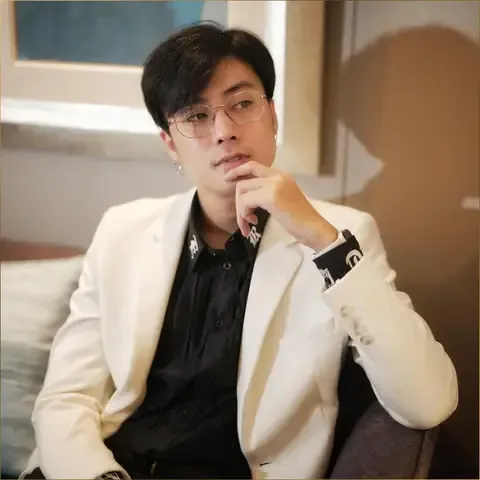 Tiểu sử Diễn viên Vương Anh Ole