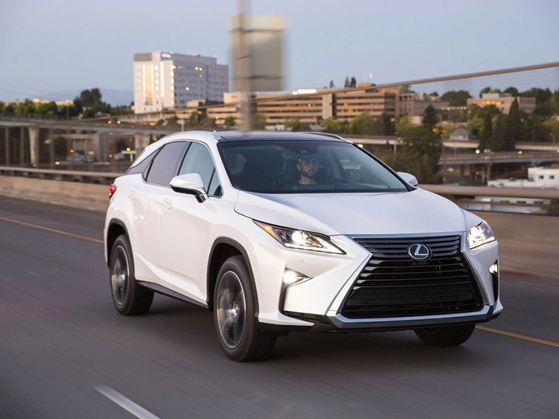 Đánh giá chi tiết xe Lexus RX 300