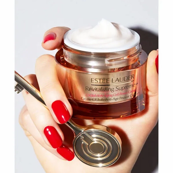 Estee Lauder của nước nào? Hé lộ nguồn gốc thương hiệu đình đám Bà Estee Lauder và các sản phẩm đầu tiên