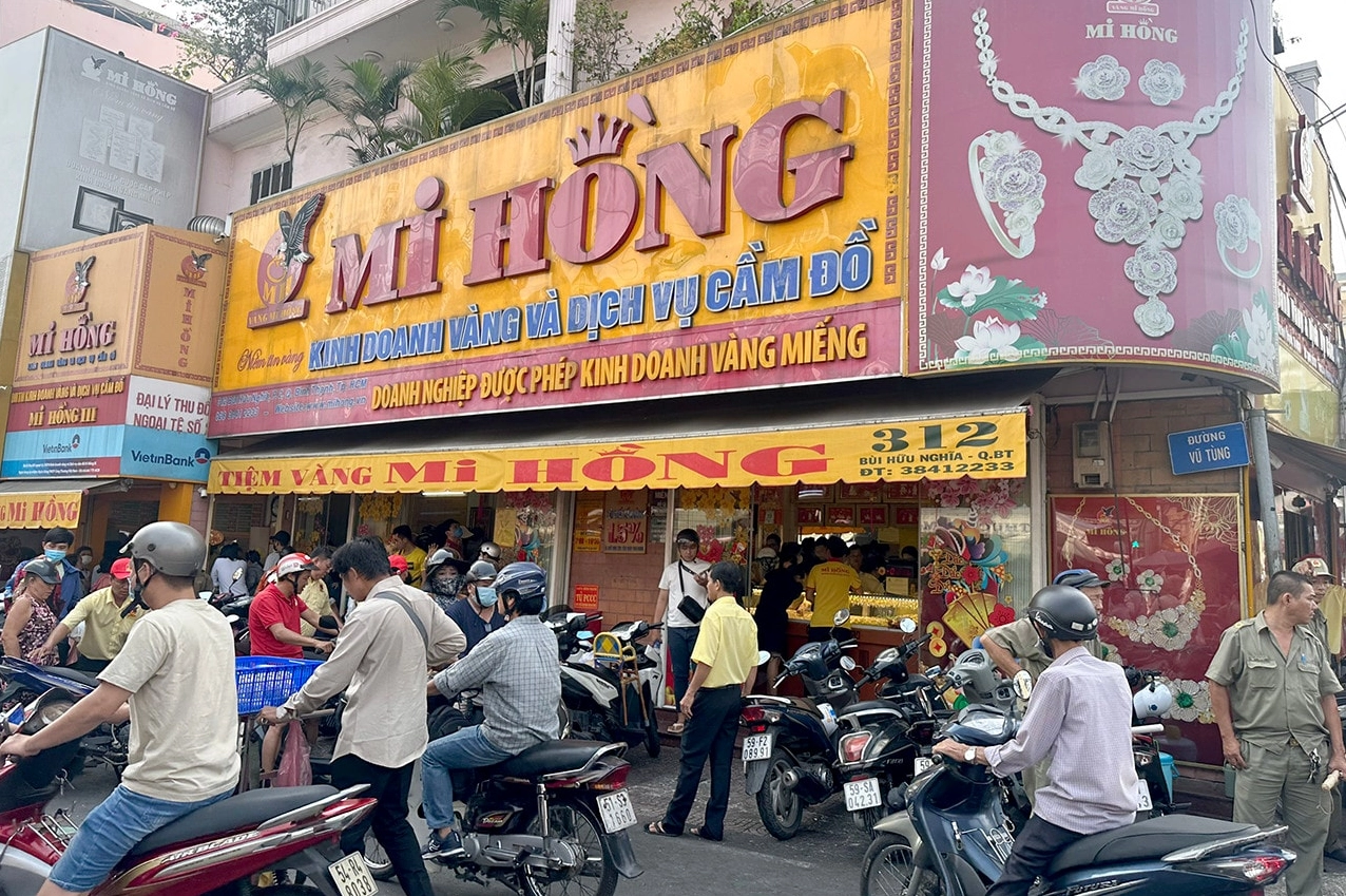 Mi Hồng Bình Thạnh: Hé Lộ Bí Mật Vàng Bạc Trang Sức 2026 Biến động giá vàng tại Mi Hồng