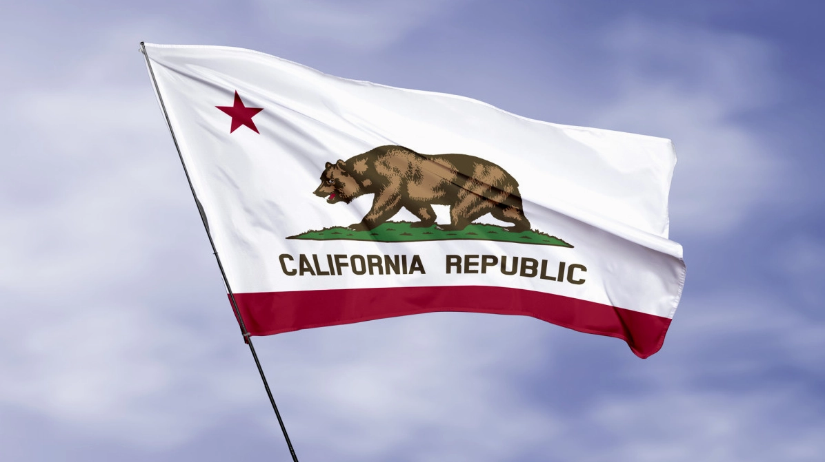 Biểu tượng con gấu trên cờ California