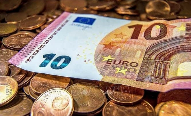 Đồng Euro của nước nào? Khám phá lịch sử và tương lai tiền tệ châu Âu Biểu tượng đồng Euro