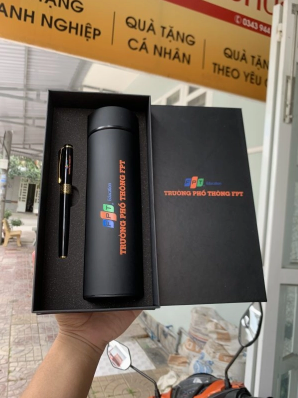 Bình giữ nhiệt Tyeso làm quà tặng