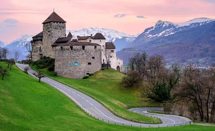 Cảnh quan kinh tế Liechtenstein