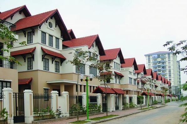 Cảnh quan đường phố tại khu đô thị Việt Hưng