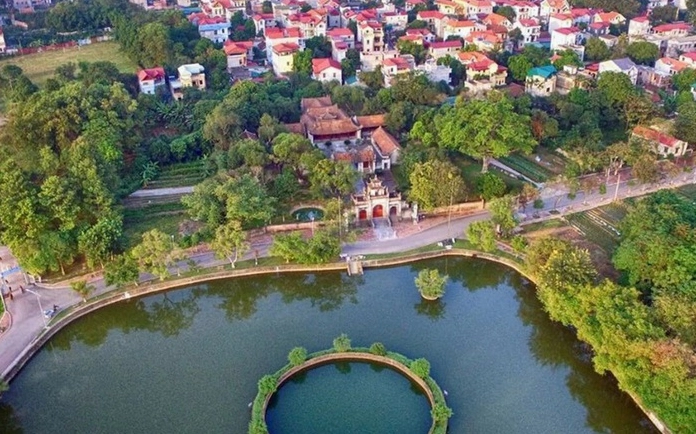 Thành Cổ Loa: Kinh Đô Của Nhà Nước Nào? Cổng Thành Cổ Loa nhìn từ xa