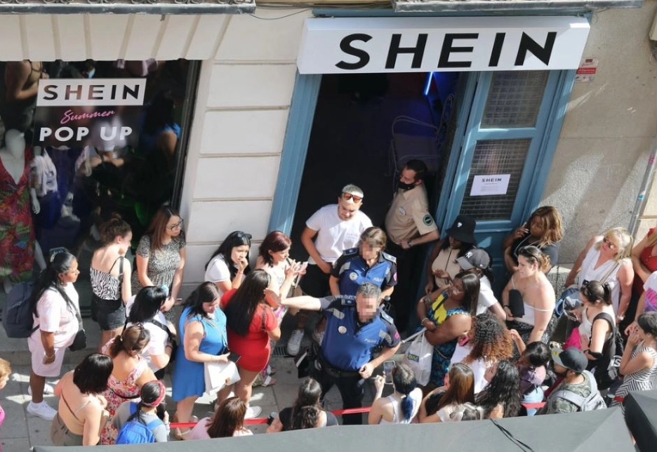 Cửa hàng pop-up của Shein