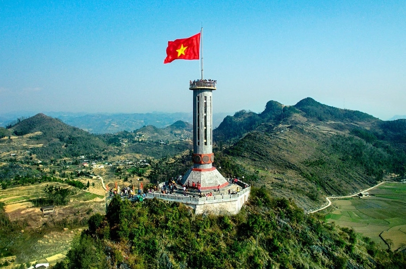 cuc-bac-nuoc-ta-nam-o-tinh-nao-kham-pha-iem-a-phuyen-ong-van_974