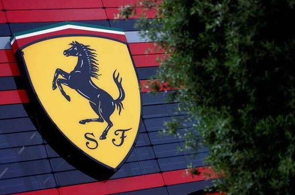Enzo Ferrari, người sáng lập thương hiệu Ferrari