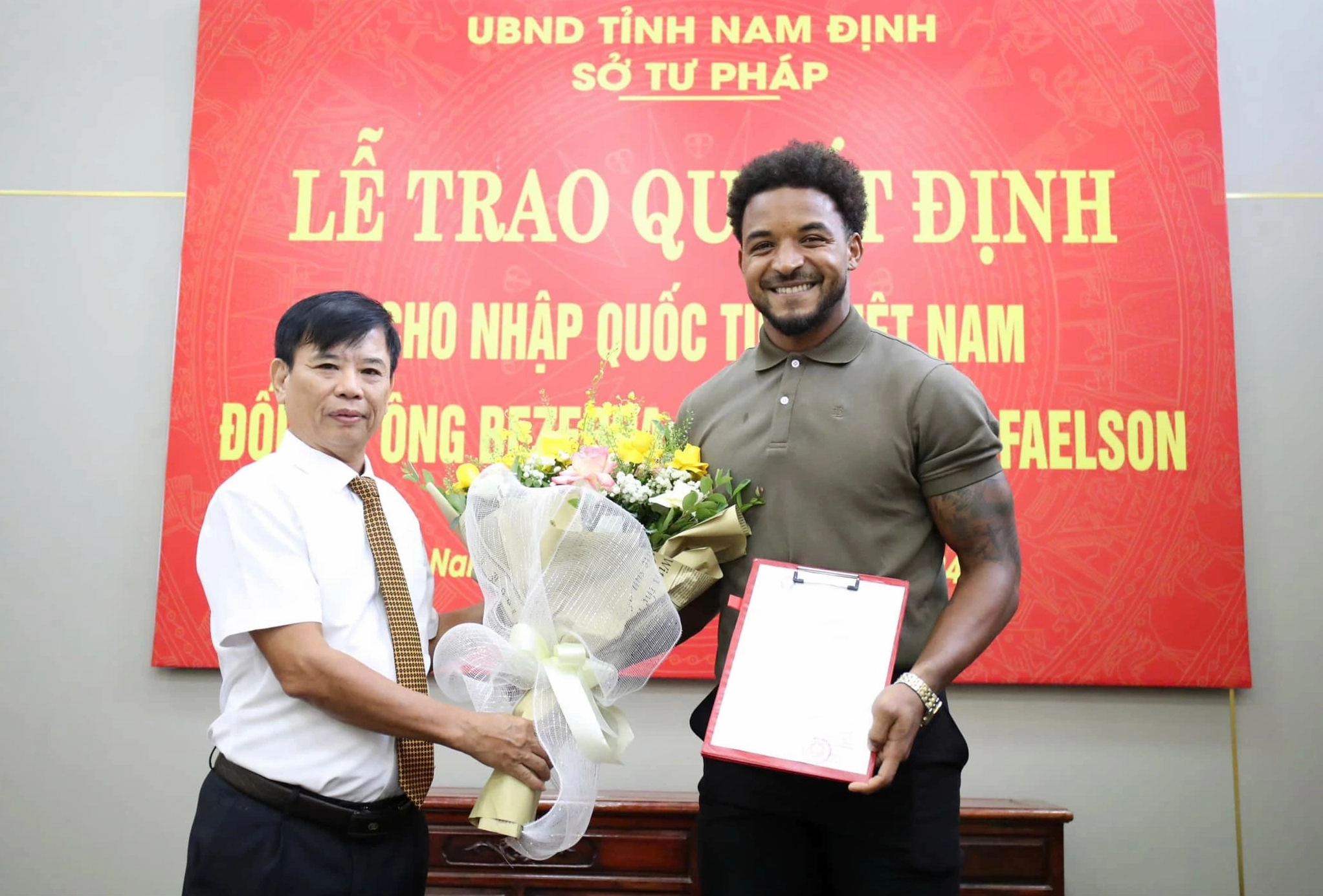 Hình ảnh liên quan đến các vụ án ngân hàng