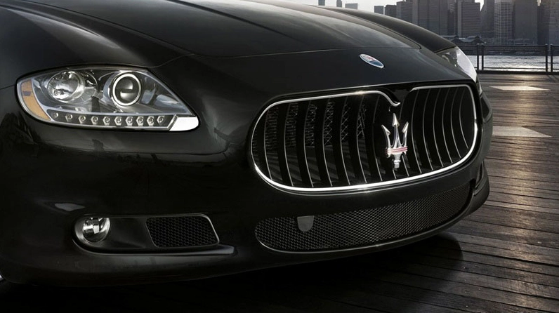 Maserati của nước nào? Lịch sử và vị thế thương hiệu Ý Hình ảnh xe Maserati sang trọng và mạnh mẽ