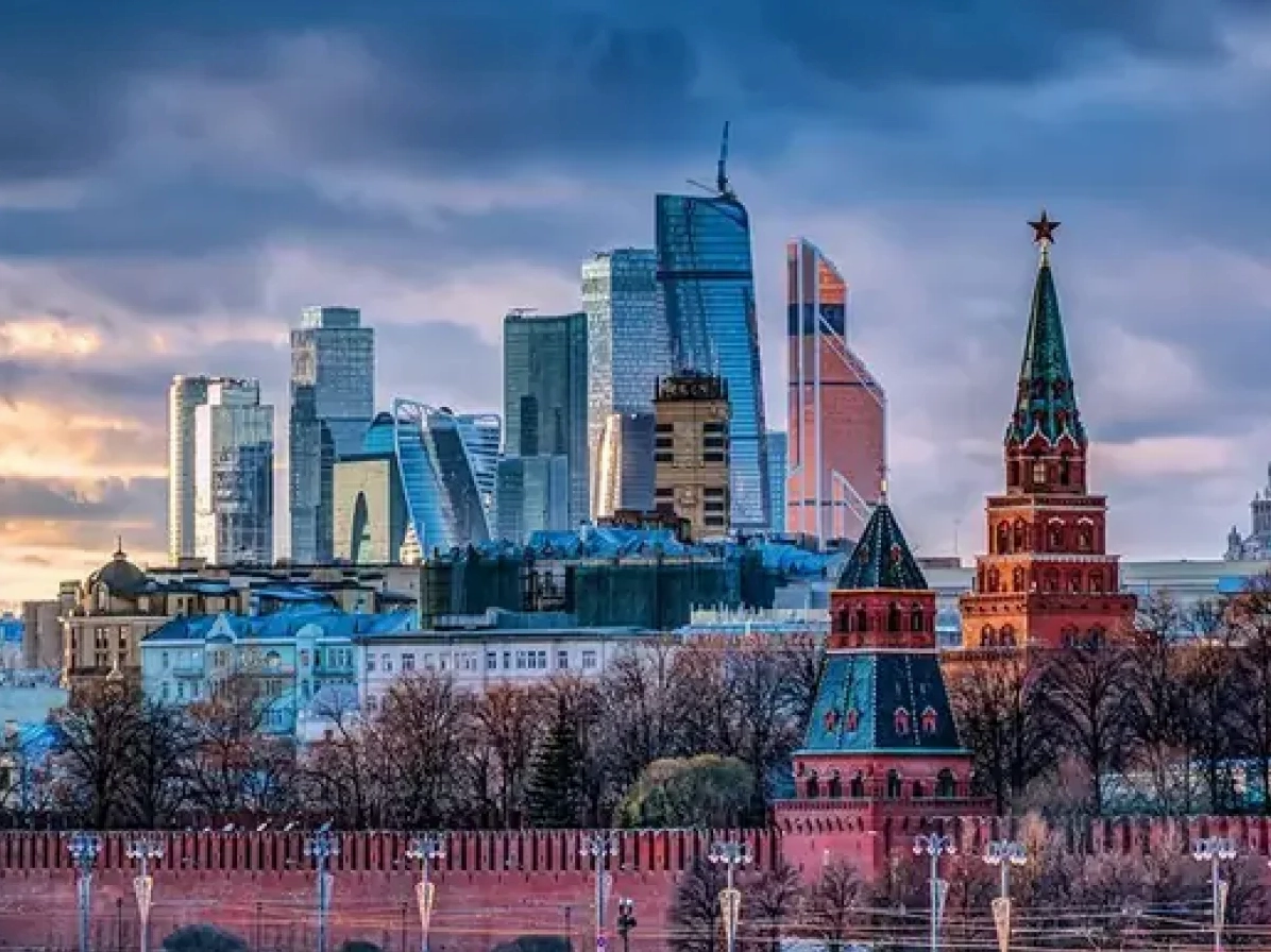 Moscow Là Thủ Đô Nước Nào? Khám Phá Trái Tim Nước Nga Hiện Đại Điện Kremlin, Moscow
