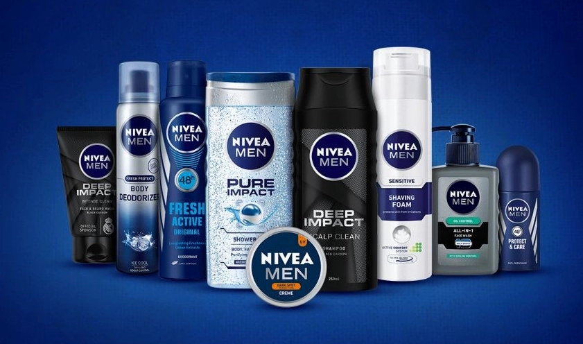 Kem dưỡng Nivea Creme xanh đặc trưng