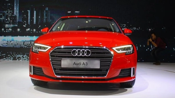Audi của nước nào? Lịch sử và sự phát triển của thương hiệu xe sang Logo Audi và hình ảnh xe Audi sang trọng