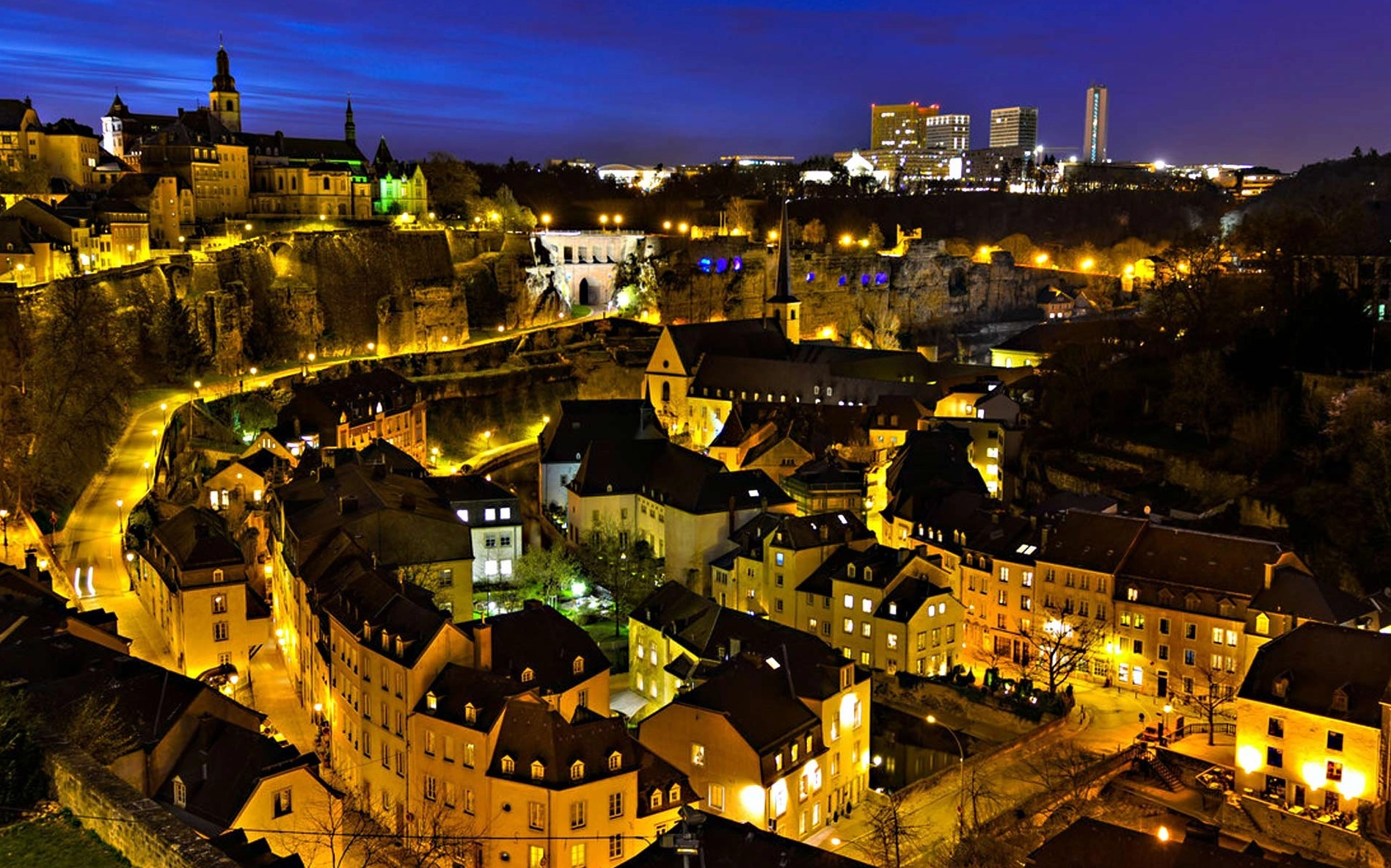 luxembourg-thuoc-nuoc-nao-kham-pha-trai-tim-chau-au_873