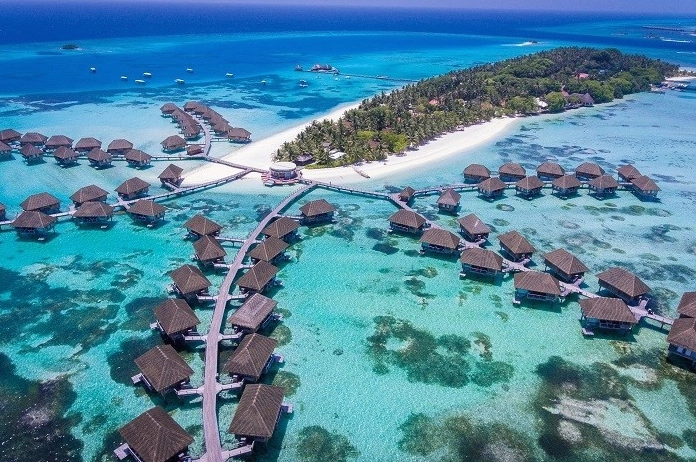Maldives ở đâu, nước nào? Khám phá thiên đường biển đảo Maldives 2026 Người dân Maldives trong trang phục truyền thống