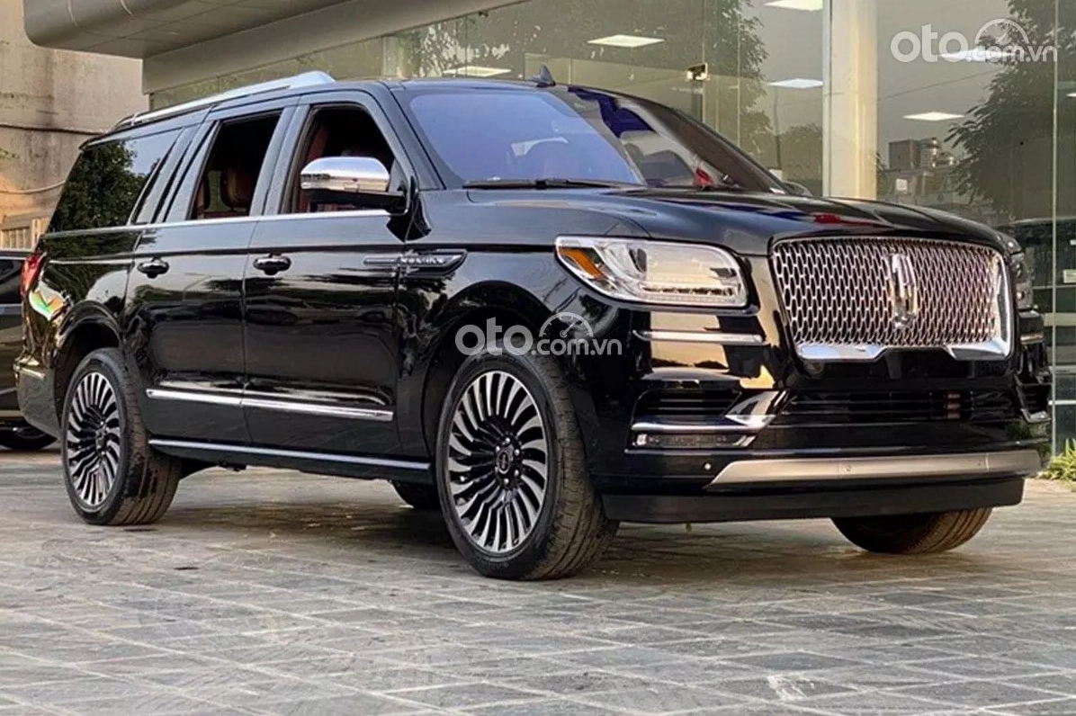 Xe Lincoln của nước nào? Lịch sử và Đánh giá chi tiết 2026 Nội thất sang trọng của xe Lincoln