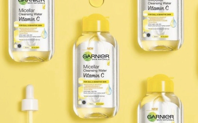 Nước tẩy trang Garnier Vitamin C