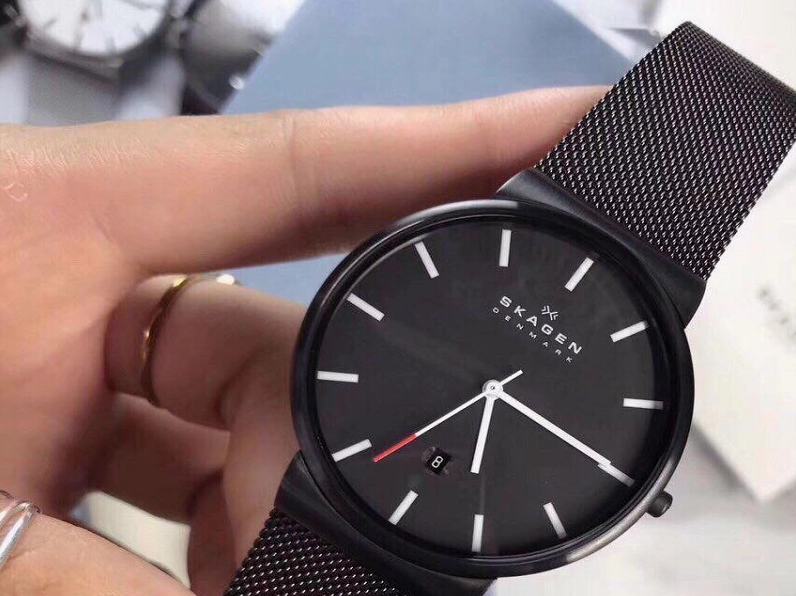 Đồng Hồ Skagen Của Nước Nào? Khám Phá Nguồn Gốc & Chất Lượng Đỉnh Cao Đồng hồ Skagen - sự kết hợp hoàn hảo giữa phong cách và chất lượng