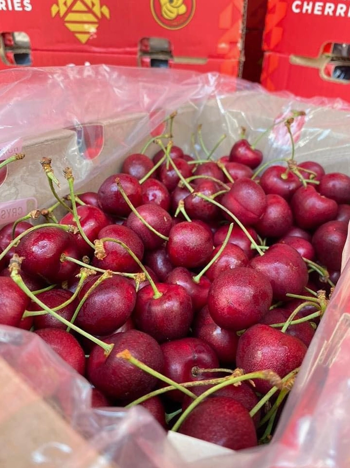 Rổ cherry chile tươi ngon