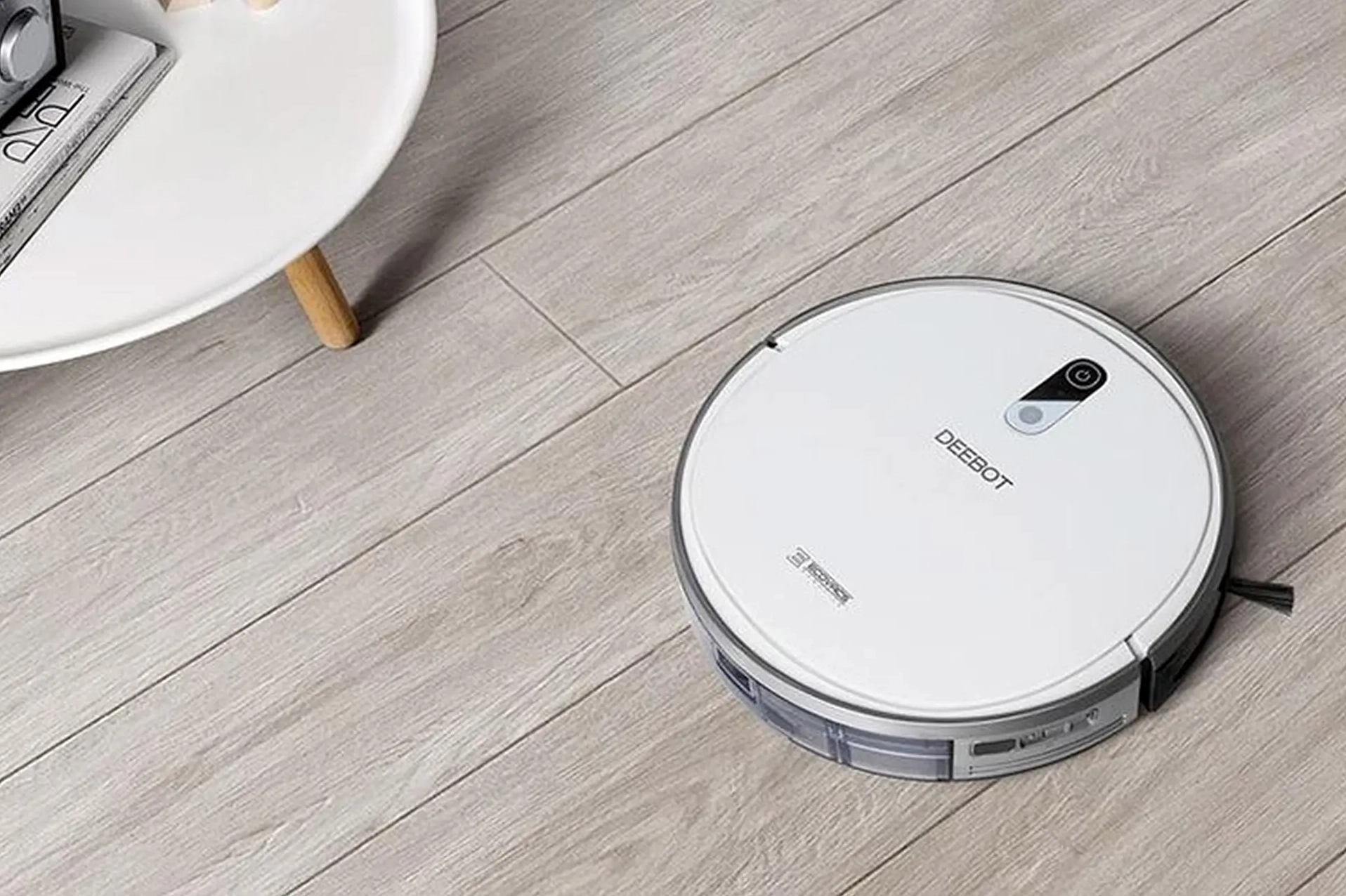Ecovacs của nước nào? Giải mã nguồn gốc thương hiệu robot hút bụi Robot hút bụi Ecovacs làm sạch hiệu quả