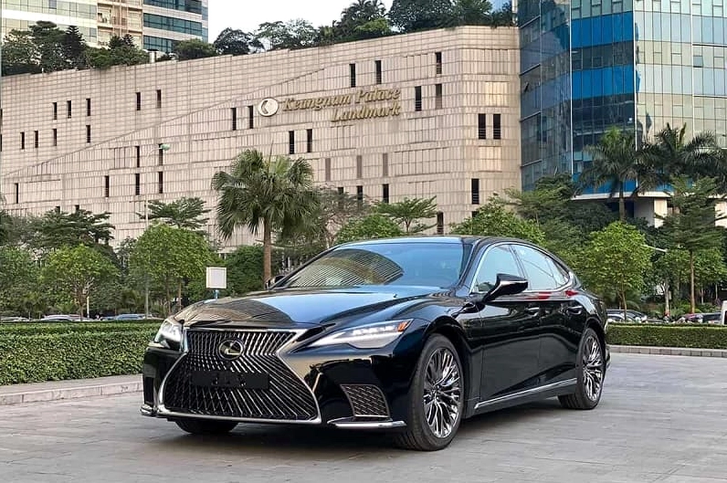 xe-lexus-cua-nuoc-nao-he-lo-nguon-goc-va-lich-su-phat-trien_942
