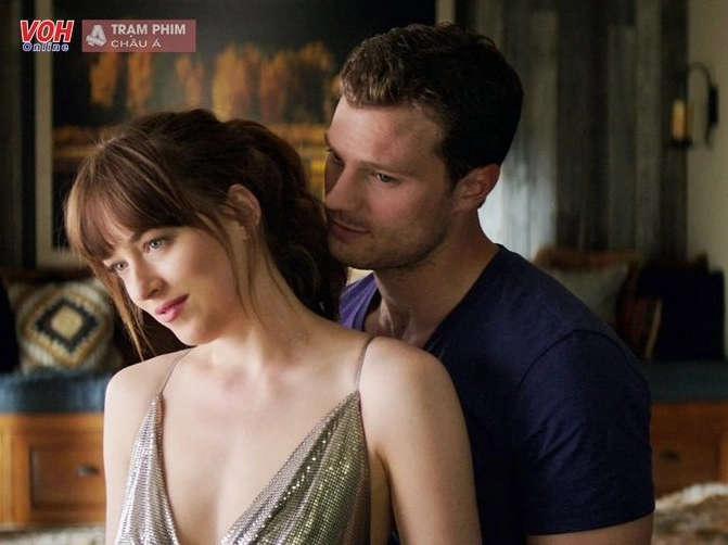 cac-tap-phim-co-su-tham-gia-cua-dakota-johnson-hanh-trinh-ie_267