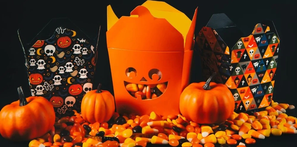 Cảnh người Celtic đốt lửa trong đêm Samhain