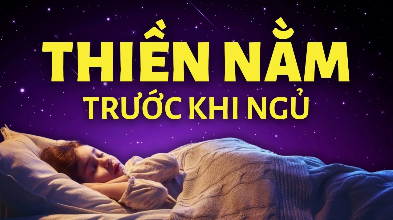 Hình ảnh người đang thiền định trên giường