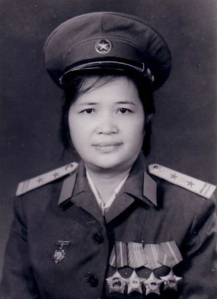 Nữ chiến sĩ Việt Nam đầu tiên được phong cấp tướng