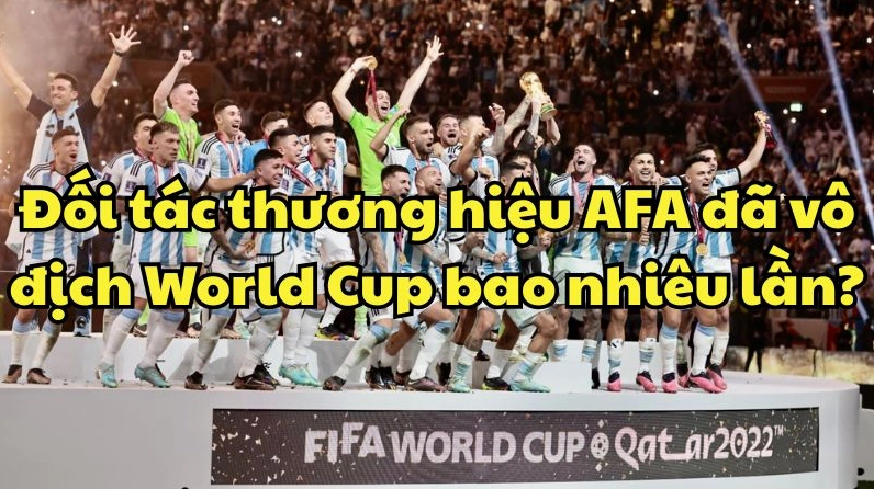 Đội tuyển Argentina nâng cúp World Cup